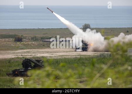 Capu Midia, Romania - June 9, 2021: Live fire of the Patriot surface-to-air missile system of the Romanian Army at the National Training Center for Ai Stock Photo
