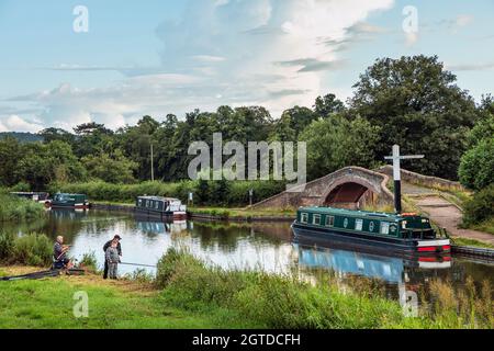 The Staffordshire and Worcestershire Canal joins the Trent and Mersey Canal here at Haywood Junction, Great Haywood, Staffordshire Stock Photo