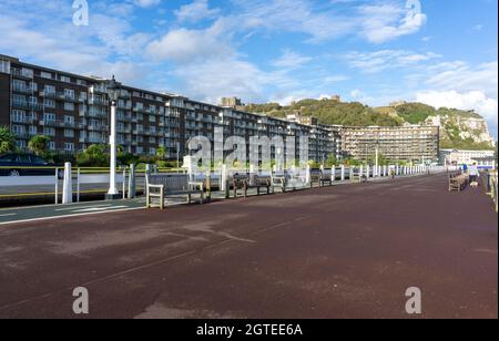 The sea front at Dover with the white cliffs and castle from Marine Parade, Dover, Kent, UK Stock Photo