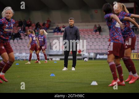 Cologne, Germany. 01st Oct, 2021. during the Flyeralarm Frauenbundesliga Game between 1. FC Cologne and FC Bayern Munich at Franz- Kremer- Stadium in Cologne. Credit: SPP Sport Press Photo. /Alamy Live News Stock Photo