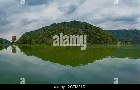 Dramatic view of the Donauschlinge (Danube bend, loop), a spectacular meander where the mighty river makes a 360 degree turn, Upper Austria Stock Photo