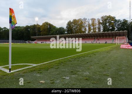 Cologne, Germany. 01st Oct, 2021. Mainstand of the Franz-Kremer-Stadion before the Flyerarlarm Frauen Bundesliga match between 1.FC Cologne and FC Bayern Munich at Franz-Kremer-Stadion in Cologne. Credit: SPP Sport Press Photo. /Alamy Live News Stock Photo