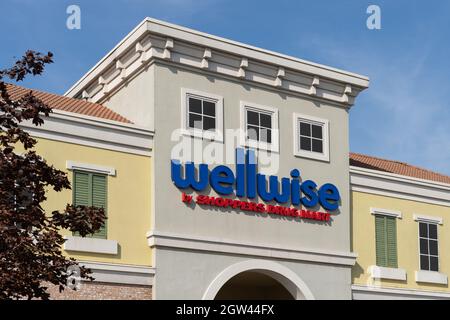 Toronto, Canada - October 2, 2021: A Wellwise store in Toronto, Canada. Wellwise stores are a retail experience from Shoppers Drug Mart. Stock Photo