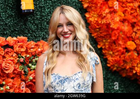 Pacific Palisades, United States. 02nd Oct, 2021. PACIFIC PALISADES, LOS ANGELES, CALIFORNIA, USA - OCTOBER 02: Actress Yael Grobglas arrives at the Veuve Clicquot Polo Classic Los Angeles 2021 held at the Will Rogers State Historic Park on October 2, 2021 in Pacific Palisades, Los Angeles, California, United States. (Photo by Xavier Collin/Image Press Agency) Credit: Image Press Agency/Alamy Live News Stock Photo