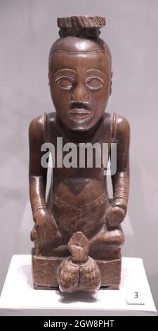 Bushoong ndop commemorating a king kuba bushoong democratic republic of Congo ...