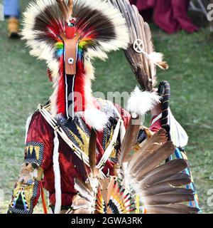Pow Wow Native Male Dancer in Traditional Regalia Six Nations of the ...