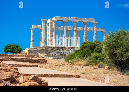 DORIC STONE COLUMNS TEMPLE OF POSEIDON RUINS CAPE SOUNION ATTICA GREECE ...