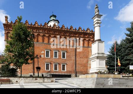 Sandomierz, Poland - September 21, 2021: View on market with Sandomierz gothic Town Hall which is a major tourist attraction Stock Photo
