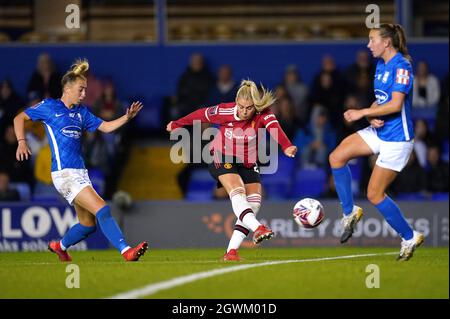 Manchester United's Alessia Russo (centre) attempts a shot on goal during the FA Women's Super League match at St. Andrew's, Birmingham. Picture date: Sunday October 3, 2021. Stock Photo