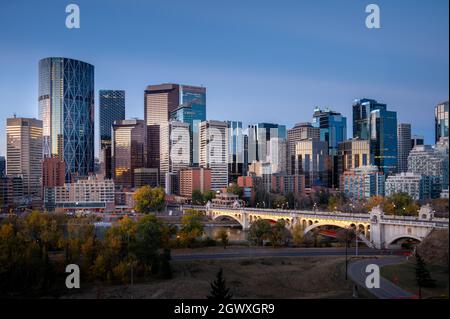 View of Calgary's skyline on a beautiful spring morning Stock Photo - Alamy