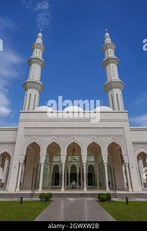 Negeri Sembilan, Malaysia - 18 Sept 2021 : Beautiful islamic architecture of Masjid Sri Sendayan the new and the biggest mosque in Seremban todate Stock Photo