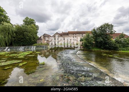 The Weir on the River Tille in Lux, Cote-d'Or, France. Stock Photo