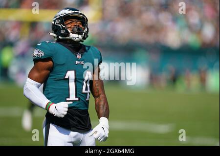 Philadelphia, Pennsylvania, USA. 3rd Oct, 2021. Philadelphia Eagles running back Kenneth Gainwell (14) reacts during the NFL game between the Kansas City Chiefs and the Philadelphia Eagles at Lincoln Financial Field in Philadelphia, Pennsylvania. Christopher Szagola/CSM/Alamy Live News Stock Photo