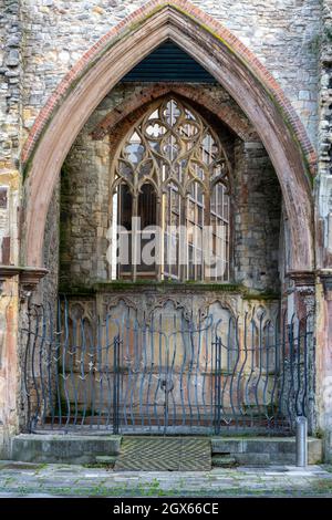 Holyrood church merchant navy memorial southampton city centre Hampshire uk. Merchant navy wartime memorial. Southampton history and heritage. Stock Photo