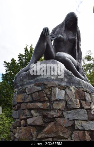 Loreley statue on a rock in the Rhine Stock Photo