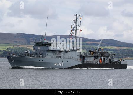 FGS Homburg (M1069), a Frankenthal-class (or Type 332) minehunter operated  by the German Navy, passing Greenock on the Firth of Clyde, prior to  participating in the military exercises Dynamic Mariner 2021 and