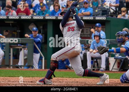 Byron buxton twins hi-res stock photography and images - Alamy