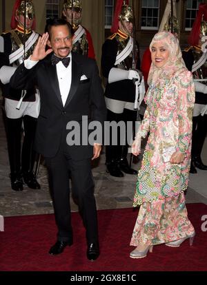 Sultan of Brunei & wife Stock Photo - Alamy