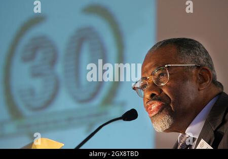 Dr. Ahmed Mohamed Ali, President of the Islamic Development Bank (IDB) opens the conference in London, 26 January 2006. Britain's Prince Charles addressed delegates at the IDB conference where the organisation celebrated its 30th anniversary. Anwar Hussein/allactiondigital.com Stock Photo