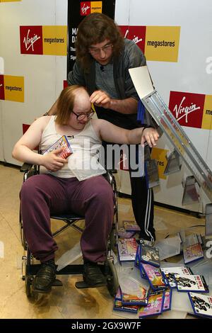 Matt Lucas and David Walliams signing copies of their new CD Little Britain at the Virgin Megastore in London Stock Photo