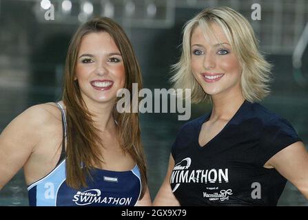 Jodi Albert and Ali Bastian at the Holly-Soaks! make a splash for butlins swimathon 2004 at the Carlton Hotel in London. Stock Photo