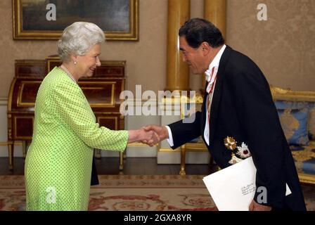 Britain's Queen Elizabeth II meets His Excellency the Ambassador of Bolivia, Senor Gonzalo Montenegro, who presented his Letter of Credence at Buckingham Palace, London  Stock Photo