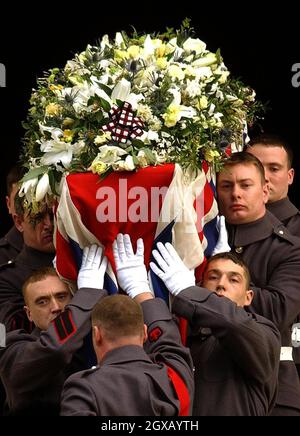 Sir Angus Ogilvy Funeral - Windsor Castle Stock Photo - Alamy