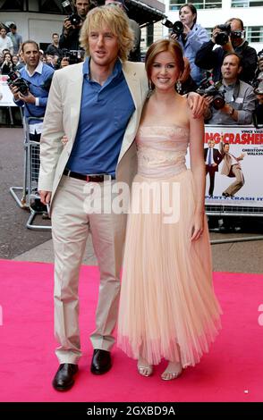 Isla Fisher and Owen Wilson at the world premiere of The Wedding Crashers, which was staged at the Odeon West End in London. Stock Photo