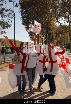 English fans descend on Paris for the Rugby World Cup final between England and South Africa on October 20, 2007. Stock Photo