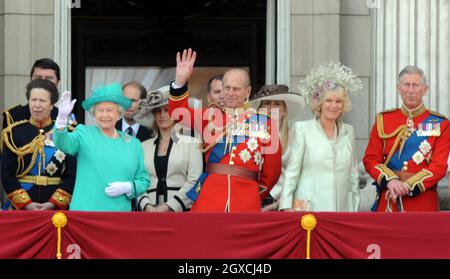 Members of the Royal Family stand on the balcony of Buckingham Palace following the annual Trooping the Colour Ceremony. Left to right: Princess Anne, the Princess Royal, Vice Admiral Timothy Lawrence, Queen Elizabeth ll, Prince Edward, Earl of Wessex (back), Sophie, Countess of Wessex, Prince Philip, Duke of Edinburgh, Peter Phillips, Autumn Phillips, Camilla, Duchess of Cornwall and Prince Charles, Prince of Wales. Stock Photo