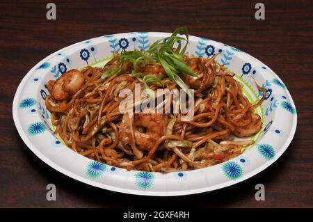 Traditional and authentic Chinese cuisine known as shrimp lo mein Stock Photo