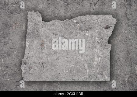 Map of Oregon on weathered concrete Stock Photo - Alamy