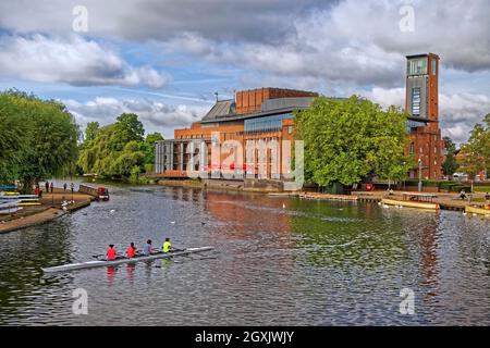 River Avon and the Royal Shakespeare Theatre at Stratford-upon-Avon, Warwickshire, England. Stock Photo