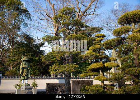 Grounds at the Kanjizai-ji Buddhist temple, Ainan, Ehime Prefecture, Japan Stock Photo