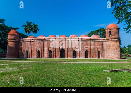 Sixty Dome Mosque Sha Gombuj Moshjid or Shait Gumbad mosque in Bagerhat, Bangladesh Stock Photo