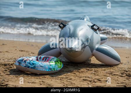 large inflatable rubber ring