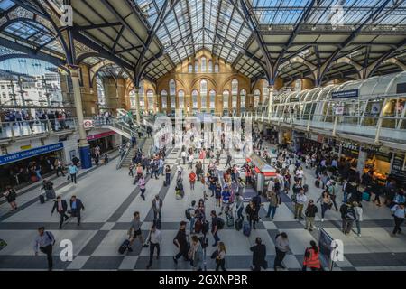 Main Hall, Liverpool Street Station, London, England, United Kingdom Stock Photo