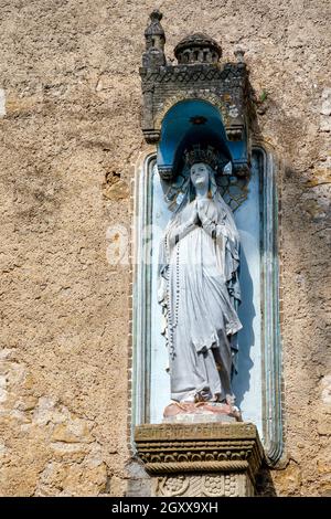 Church of Rennes le Chateau, France. Detail of the Statue of the Virgin of Fatima outside Stock Photo