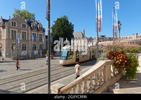 Orleans, Tramway Line B, Place de l'Etape Stock Photo