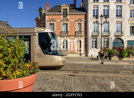 Orleans, Tramway Line B, Place de l'Etape Stock Photo