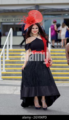 open lace back dress BLACK DRESS WITH BOW ON THE BELT