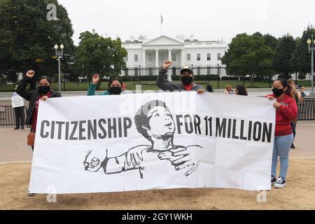 Washington, USA. 06th Oct, 2021. United We Dream's demonstrators send letter to Ms Pelosi and US President Joe Biden and hold a rally demanding Citizenship for All, today on October 06, 2021 at Lafayette Park/White House in Washington DC, USA. (Photo by Lenin Nolly/Sipa USA) Credit: Sipa USA/Alamy Live News Stock Photo