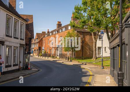 Buildings and shops on High St Sevenoakes Stock Photo