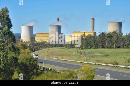 A huge dredger extracts coal from the open cut mine at Yallourn power station in the Latrobe Valley Victoria, Australia. Stock Photo