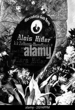 Adolf Hitler's parents, Alois and Klara, were buried under this gravestone in a cemetery in Leonding near Linz. [automated translation] Stock Photo