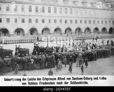 The coffin of Hereditary Prince Alfred of Saxe-Coburg and Gotha was transferred from Friedenstein Palace in Gotha to the Palace Church in February 1899. The prince had died as a result of a suicide attempt in Meran on 6 February 1899. The first person to walk behind the coffin is presumably the father, Duke Alfred. Soldiers stand in formation in the inner courtyard of Friedenstein Palace. [automated translation]