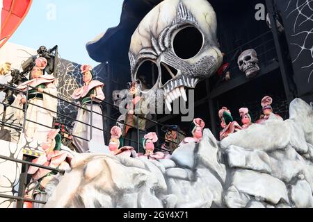Viareggio-Italy-October 2021 The famous carnival where allegorical floats built by local artisans parade along the seafront. Stock Photo