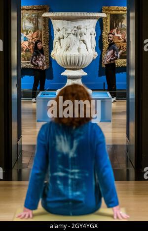 London, UK. 7th Oct, 2021. The Borghese Vase, 1st Century BCE and some of the 'Triumph' works (incl Pan and Bacchus both 1636) - Poussin and the Dance at the National Gallery. Credit: Guy Bell/Alamy Live News Stock Photo