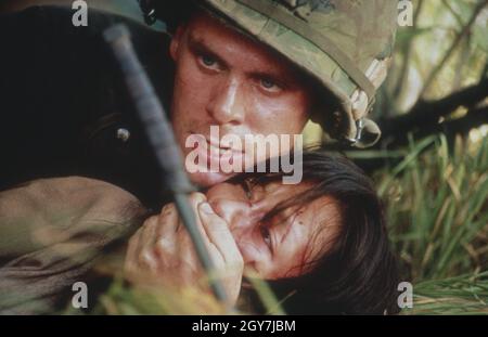 Casualties of War  Year: 1989 USA Director : Brian De Palma Don Harvey, Thuy Thu Le Stock Photo