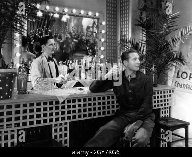 Romance de Paris Year : 1941  France Direcror : Jean Boyer Charles Trenet Stock Photo